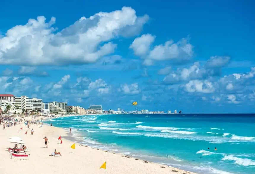 Cancun - Strand in der Hotelzone