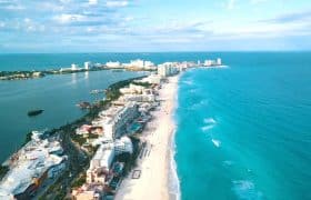 Cancun Zona Hotelera with lagoon and caribbean sea