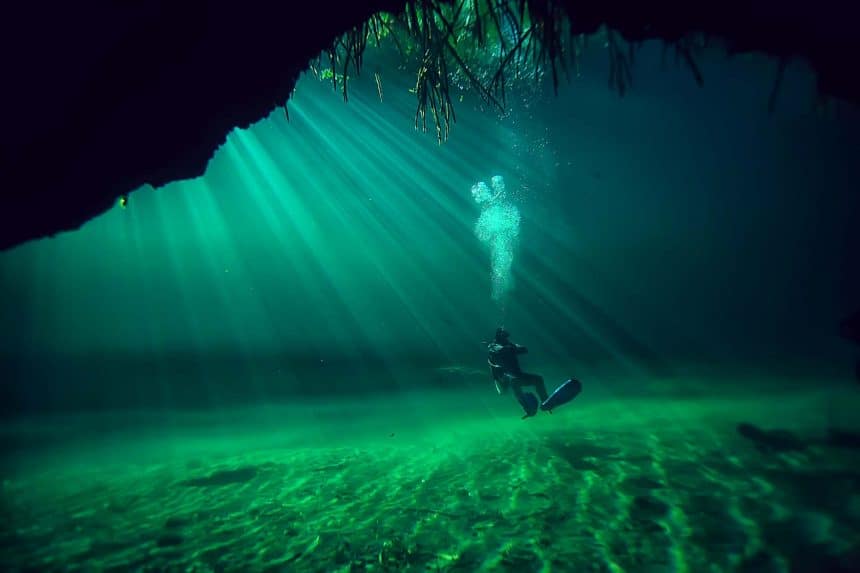 Buceo en los cenotes de México: Quién puede bucear?