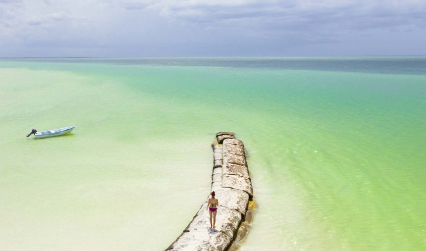 The best travel time for island Holbox, Mexico