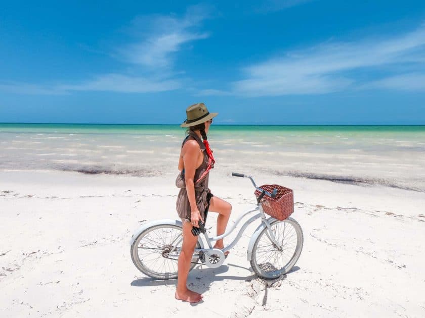 Discovering Holbox island in Mexico by bike