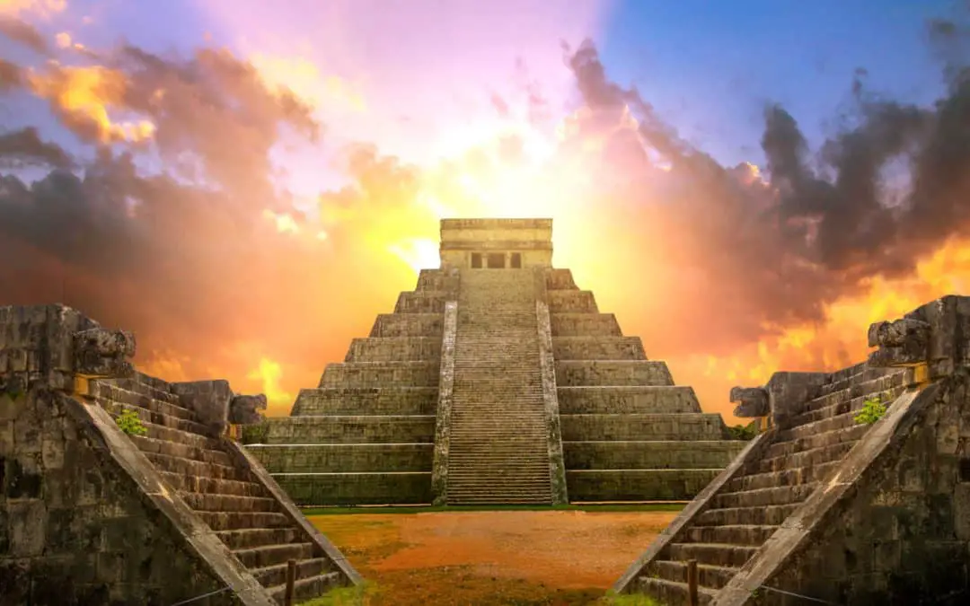 Kurzer Reiseführer zu den Maya Ruinen von Chichen Itza, Mexiko