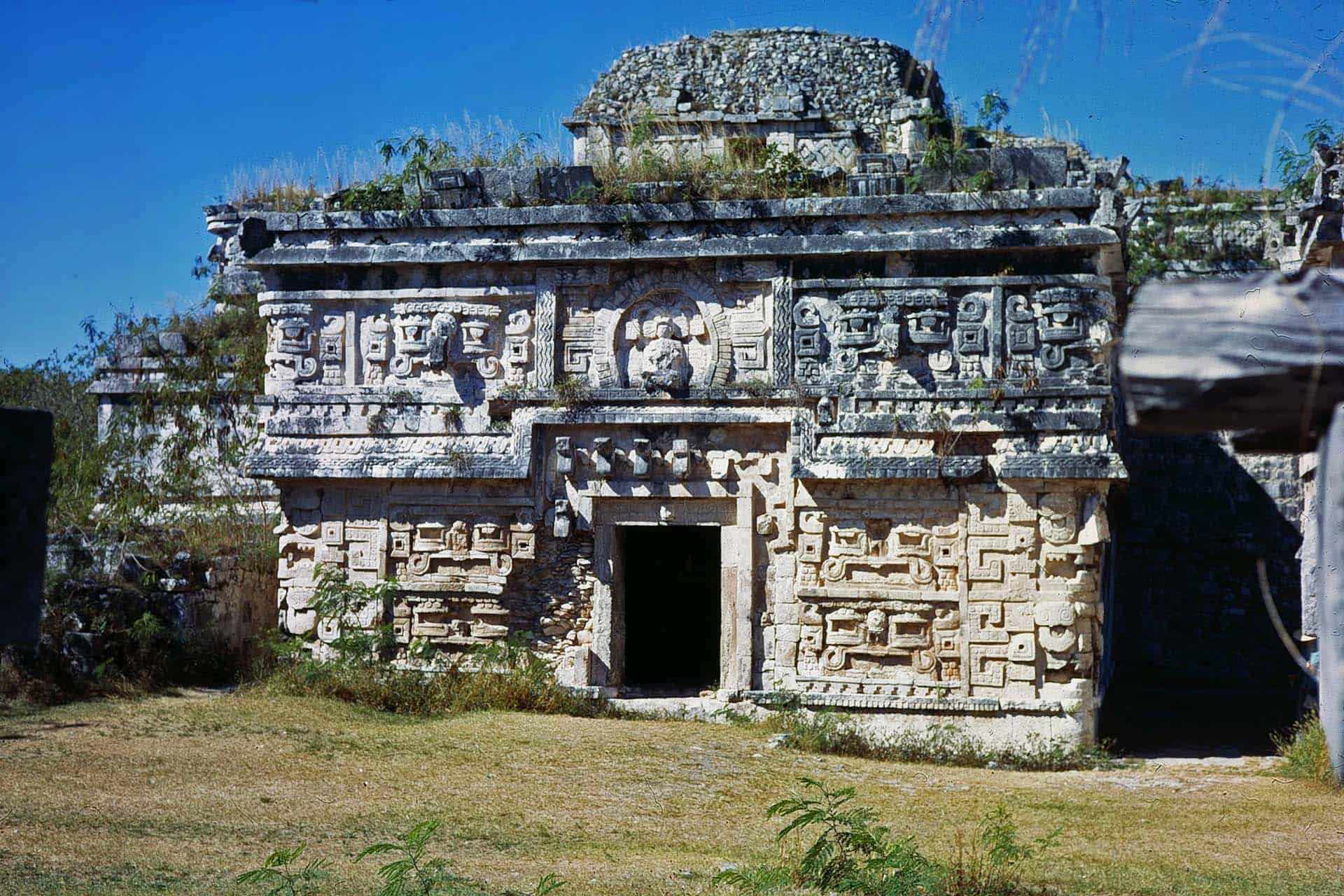 Chichén Itza, Mexico - A Jaunt To The Ancient Mayan World | Magic Blue  Planet