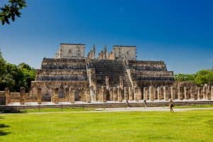 Templo de los Guerreros en Chichén Itzá, México