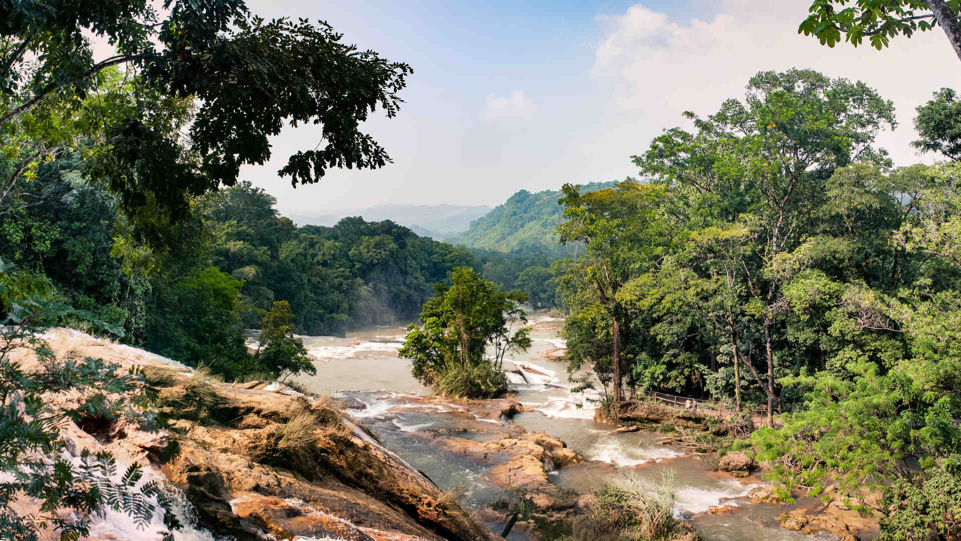 Natur in Mexiko: Agua Azul Wasserfall in Chiapas