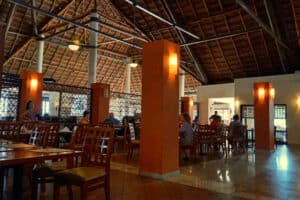 Restaurant at Hotel Allegro Playacar at breakfast time