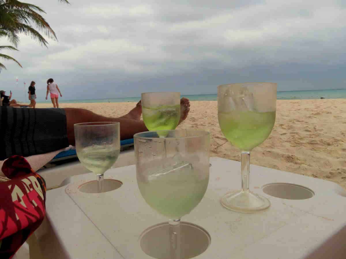 Playa del Hotel Allegro Playacar - Bebidas Frías