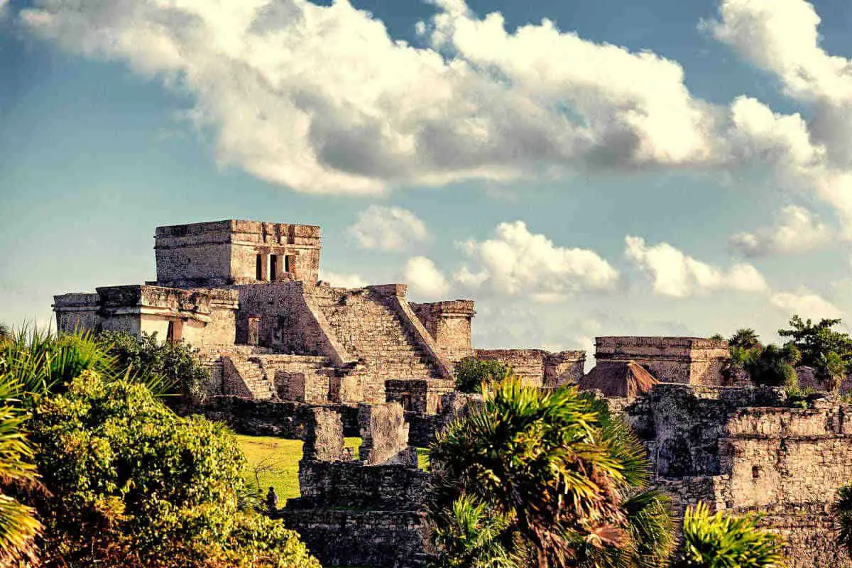 Maya Ruinen von Tulum - El Castillo